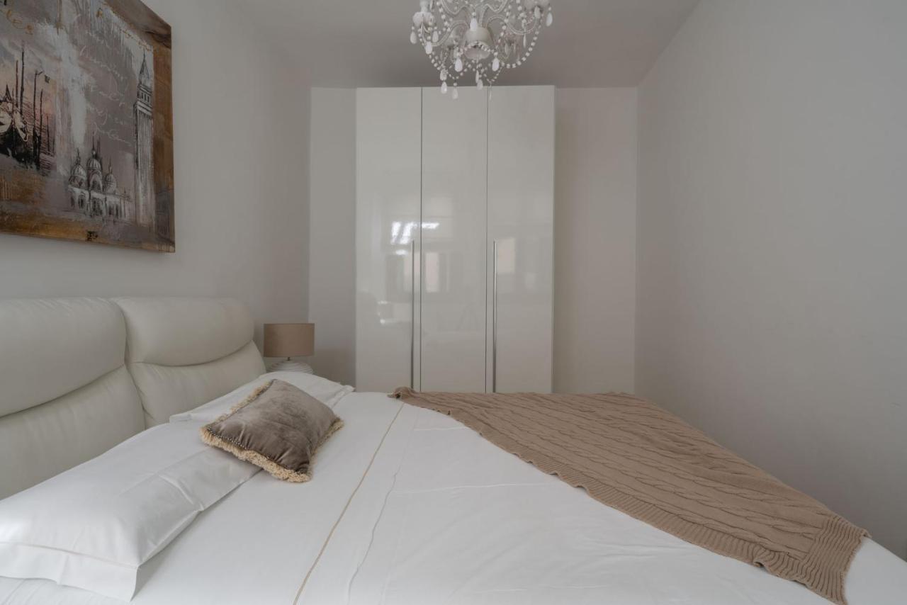 San Marco Prestige With Terrace By Wonderful Italy Appartamento *