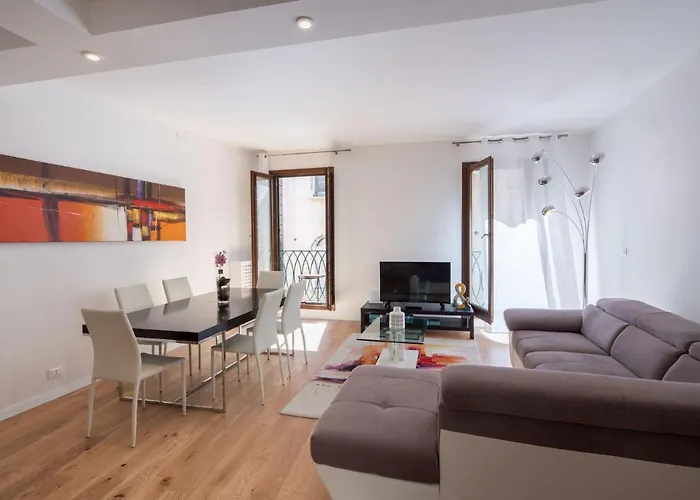 San Marco Prestige With Terrace By Wonderful Italy